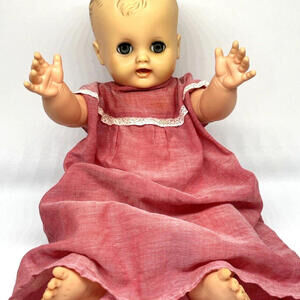 Horsman Drink and Wet Baby Doll Vinyl‎ 15" Sleep Eyes Jointed Arms Legs 33